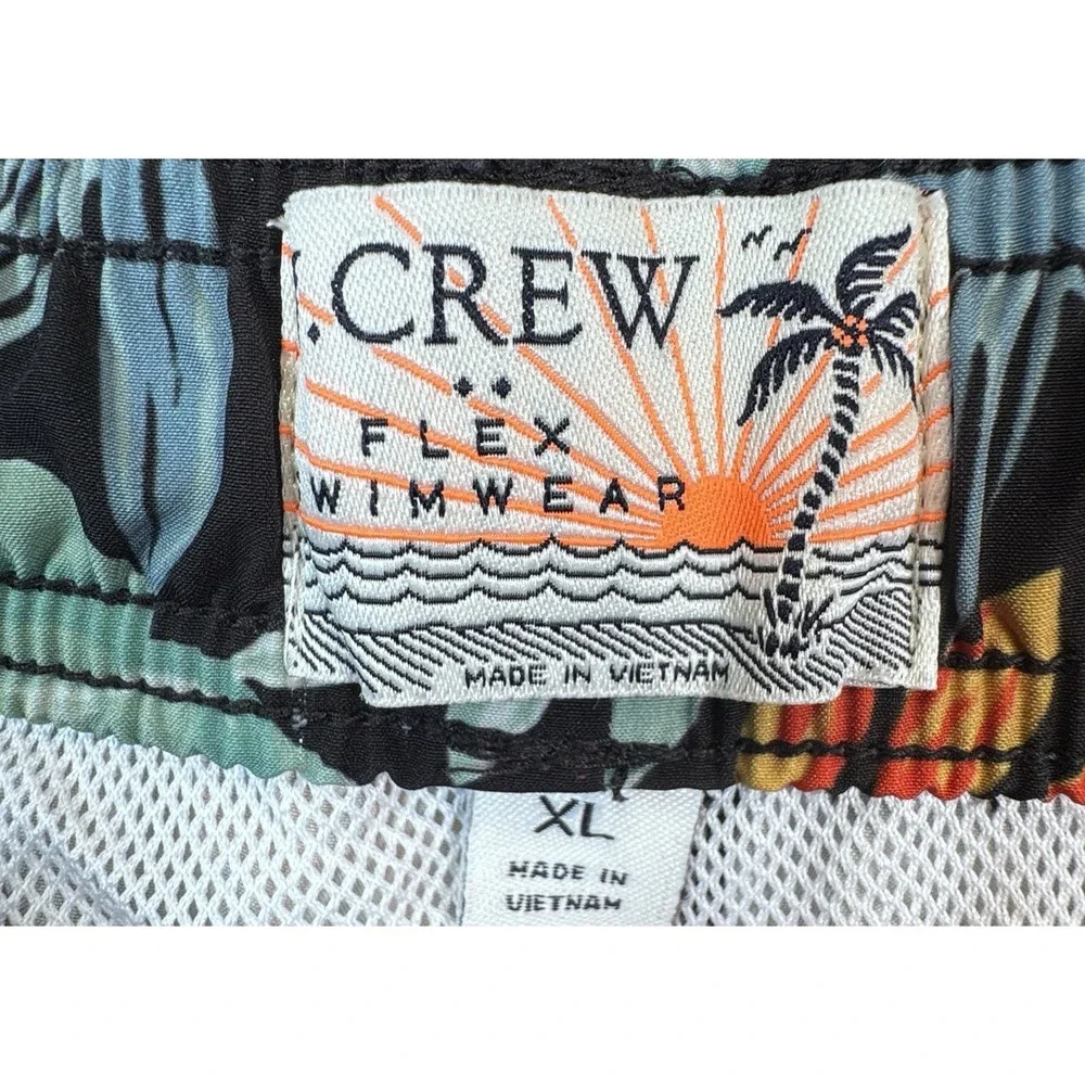 J. Crew Flex Men's XL Swim Trunks /Board Shorts Tropical Floral Mesh Lined